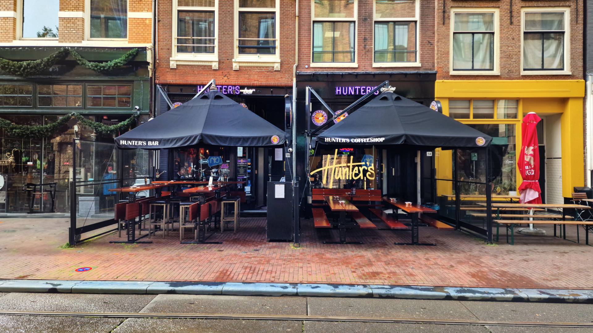 Hunters Coffeeshop 2
