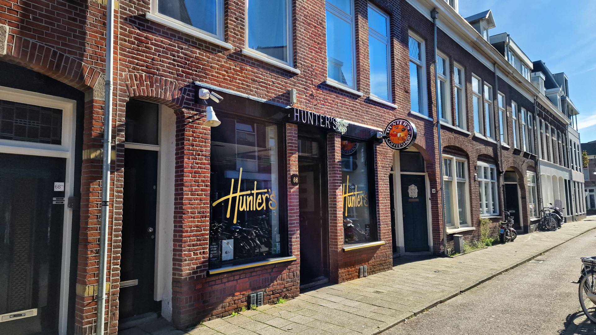 Coffeeshop Hunter's 4