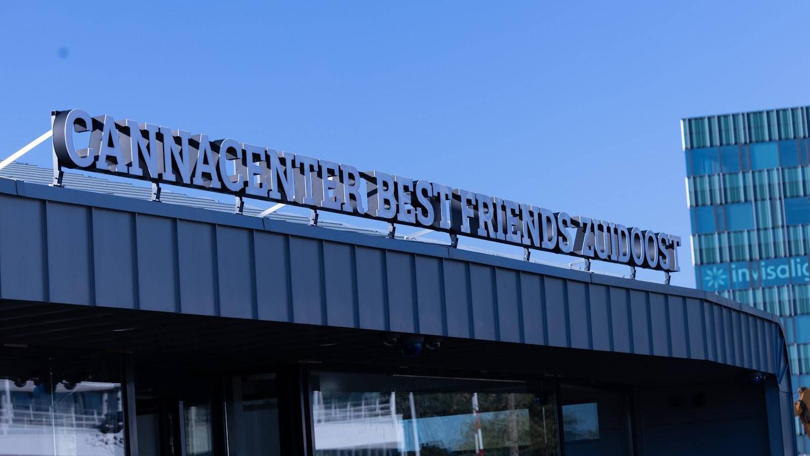 Cannacenter Best Friends Zuidoost 5