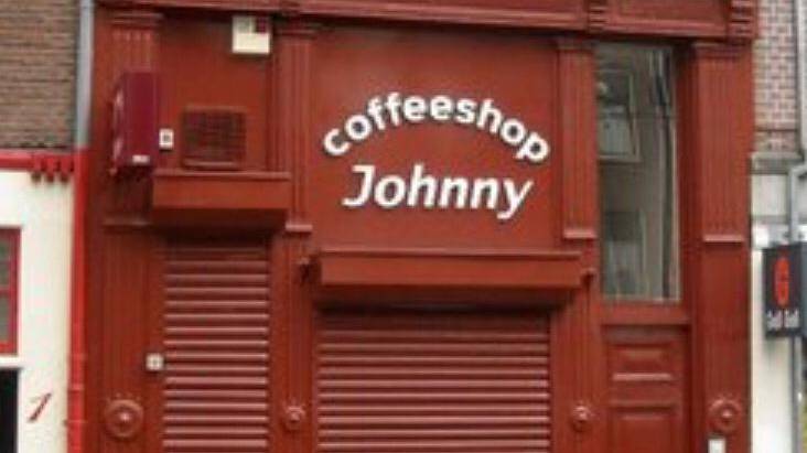 Coffeeshop Johnny 3
