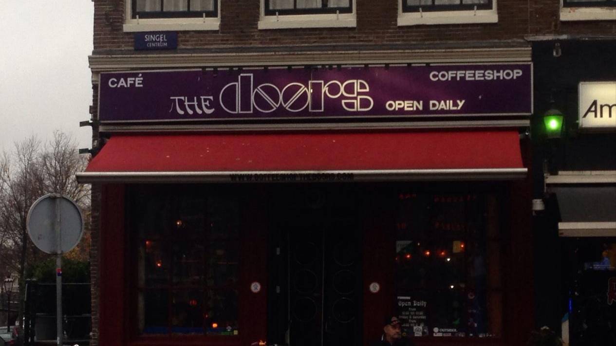 The Store Coffeeshop 4