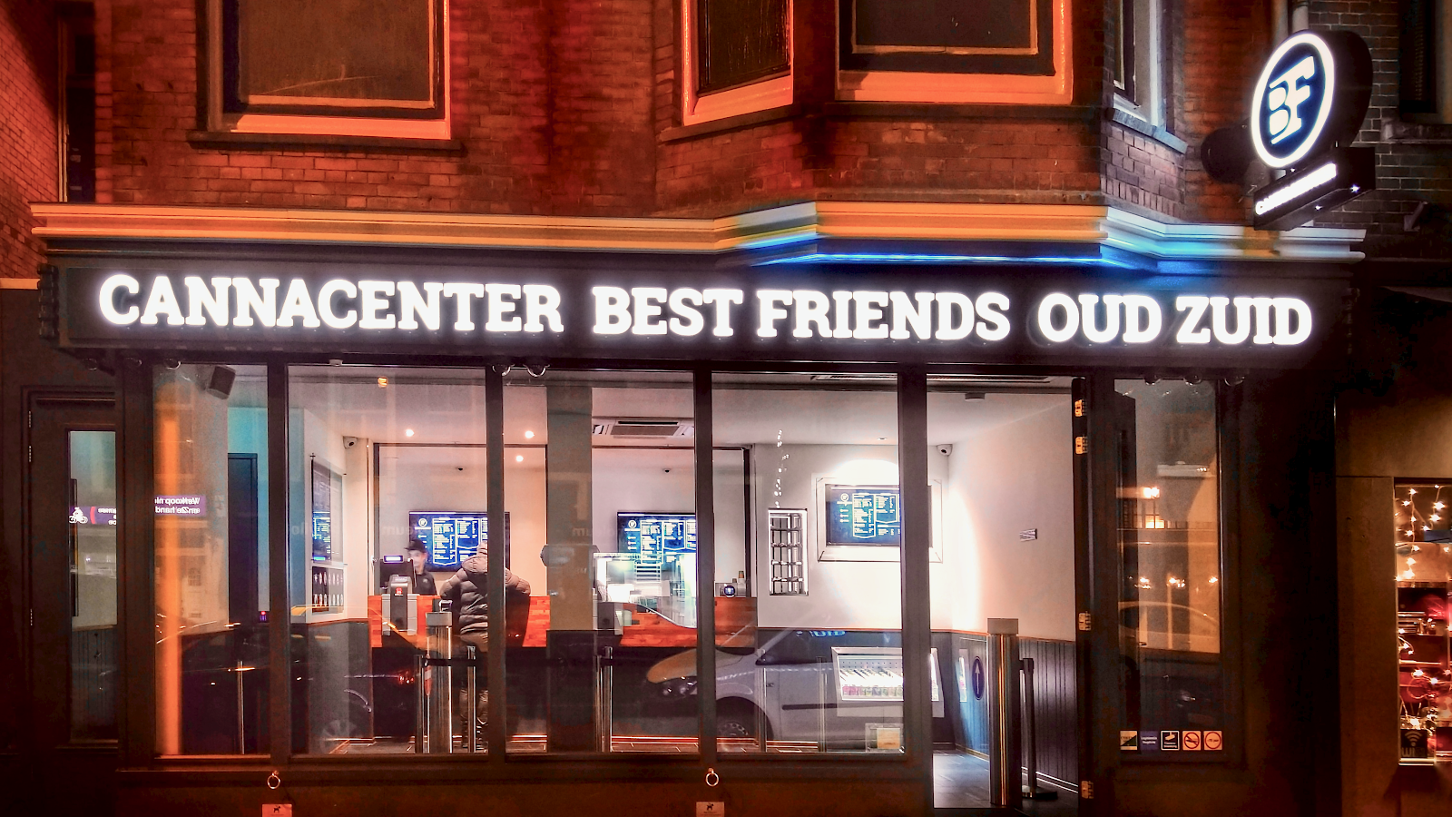 Coffeeshop Best Friends - Oud-Zuid 4