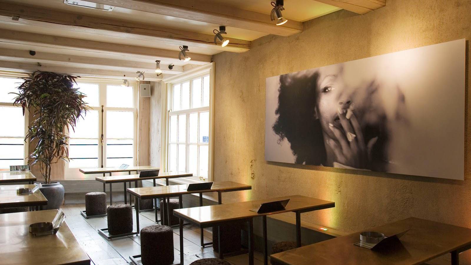 Coffeeshop Amsterdam 4