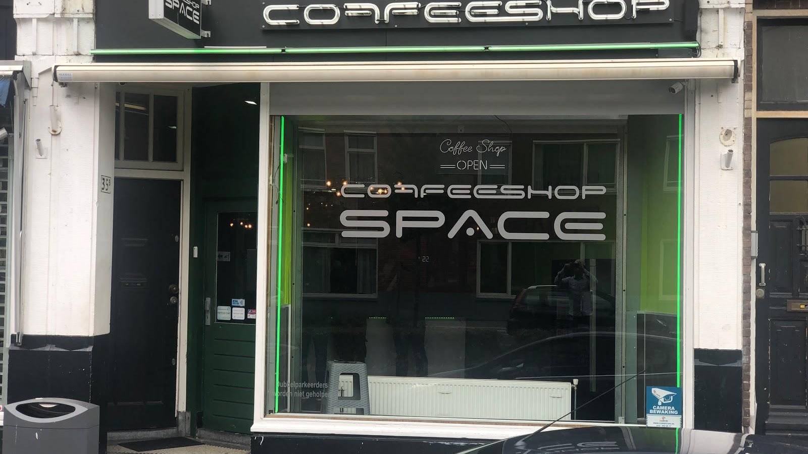 Space Coffeeshop 2
