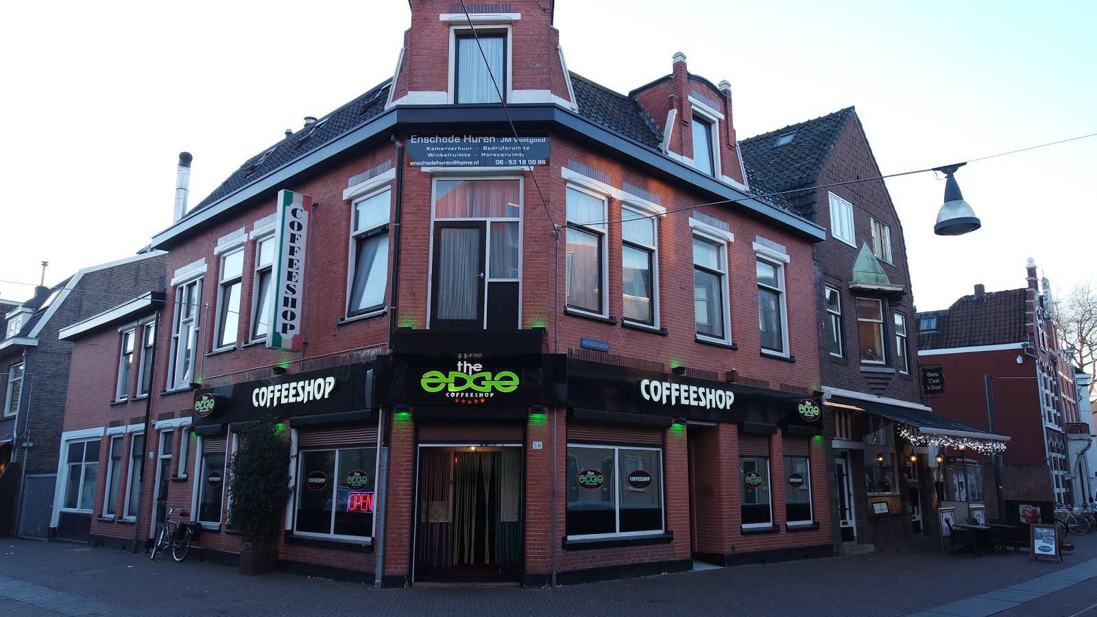 Coffeeshop The Edge 2