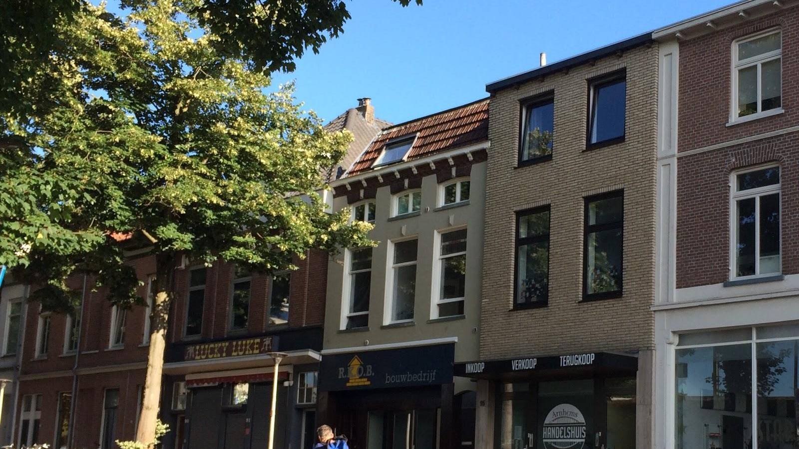 Coffeeshop Lucky Luke 4
