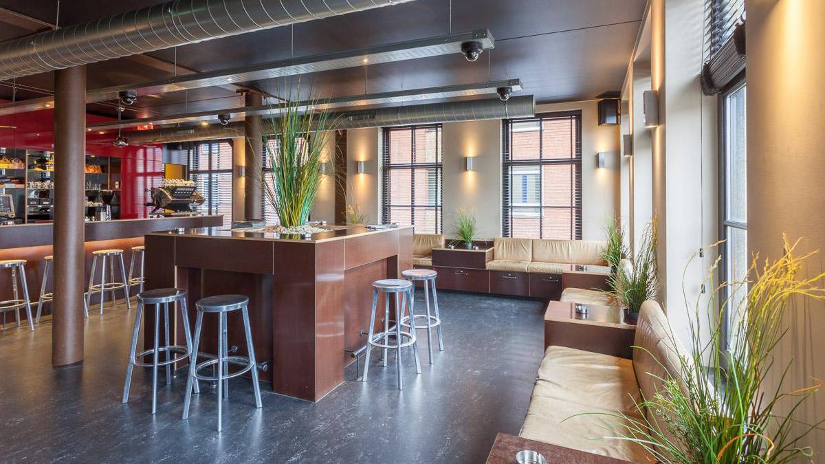 Coffeeshop Plan B 5