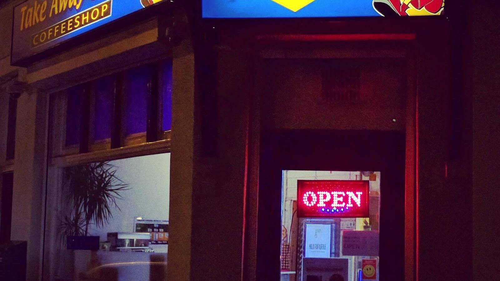 Takeaway Coffeeshop 5