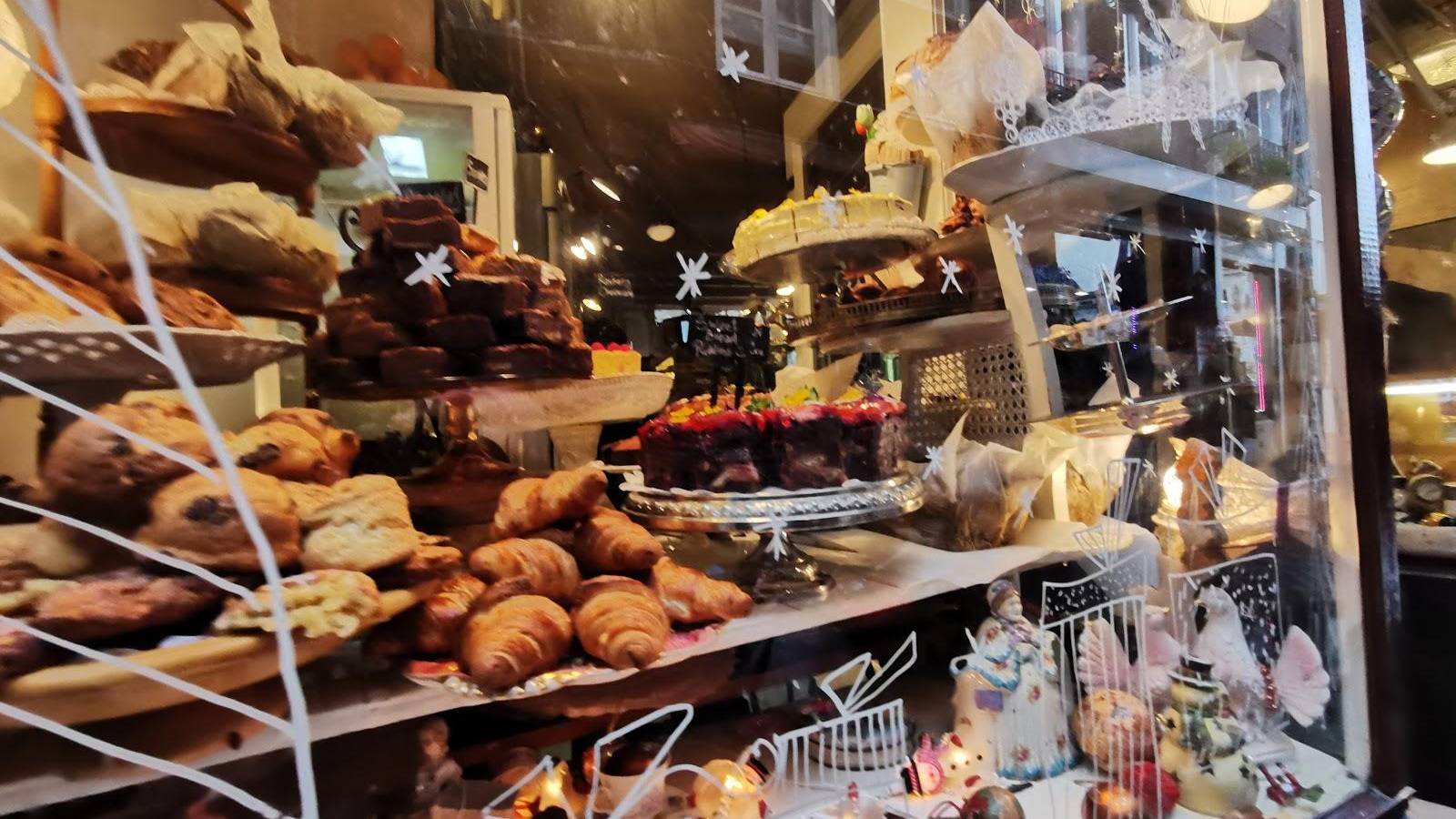 Kadinsky Coffeeshop 3