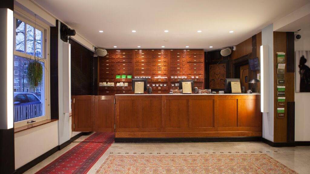 Boerejongens Coffeeshop BIJ Amsterdam 5