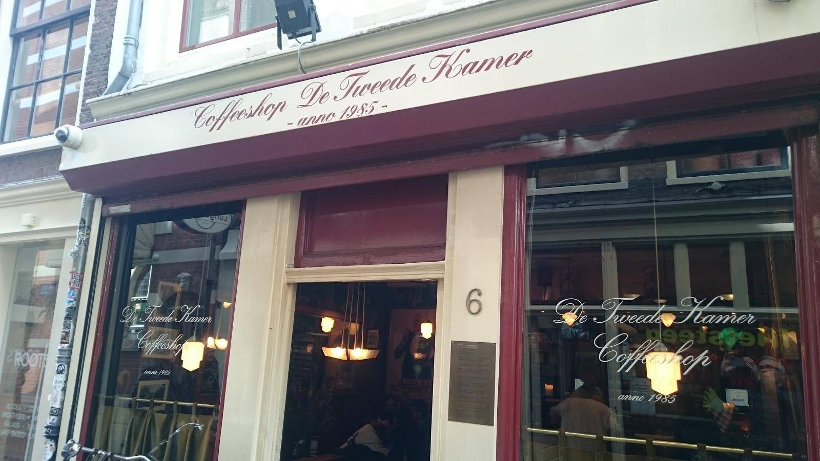 Tweede Kamer Coffeeshop 2