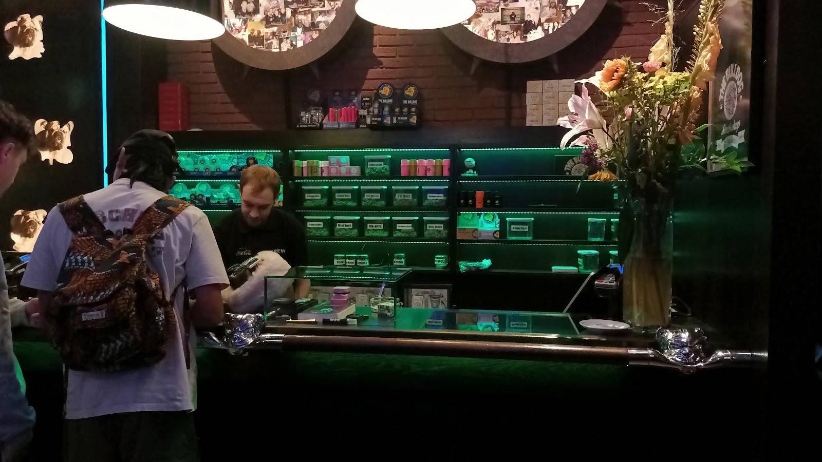 The Bulldog Rockshop Coffeeshop 5