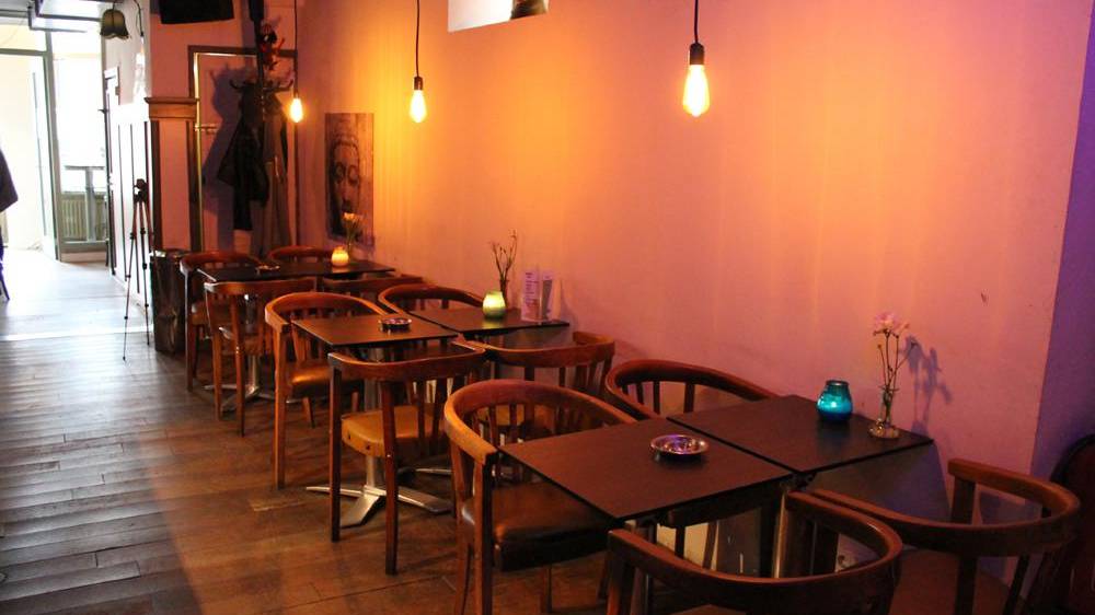 Flower Power Coffeeshop 5