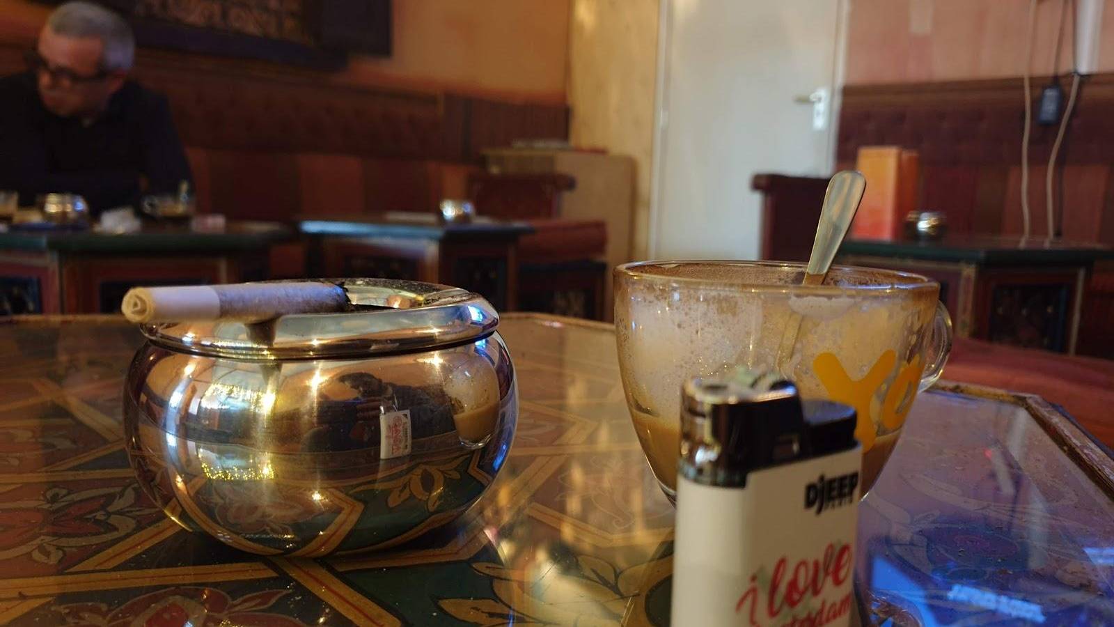 Coffeeshop Catch 33 4