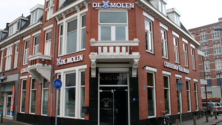 Coffeeshop Mill 3