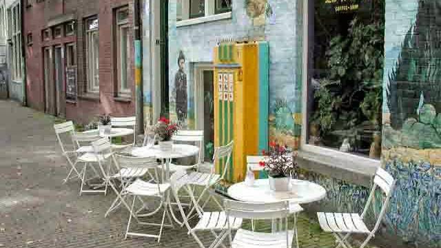 Coffeeshop La Tertulia 3