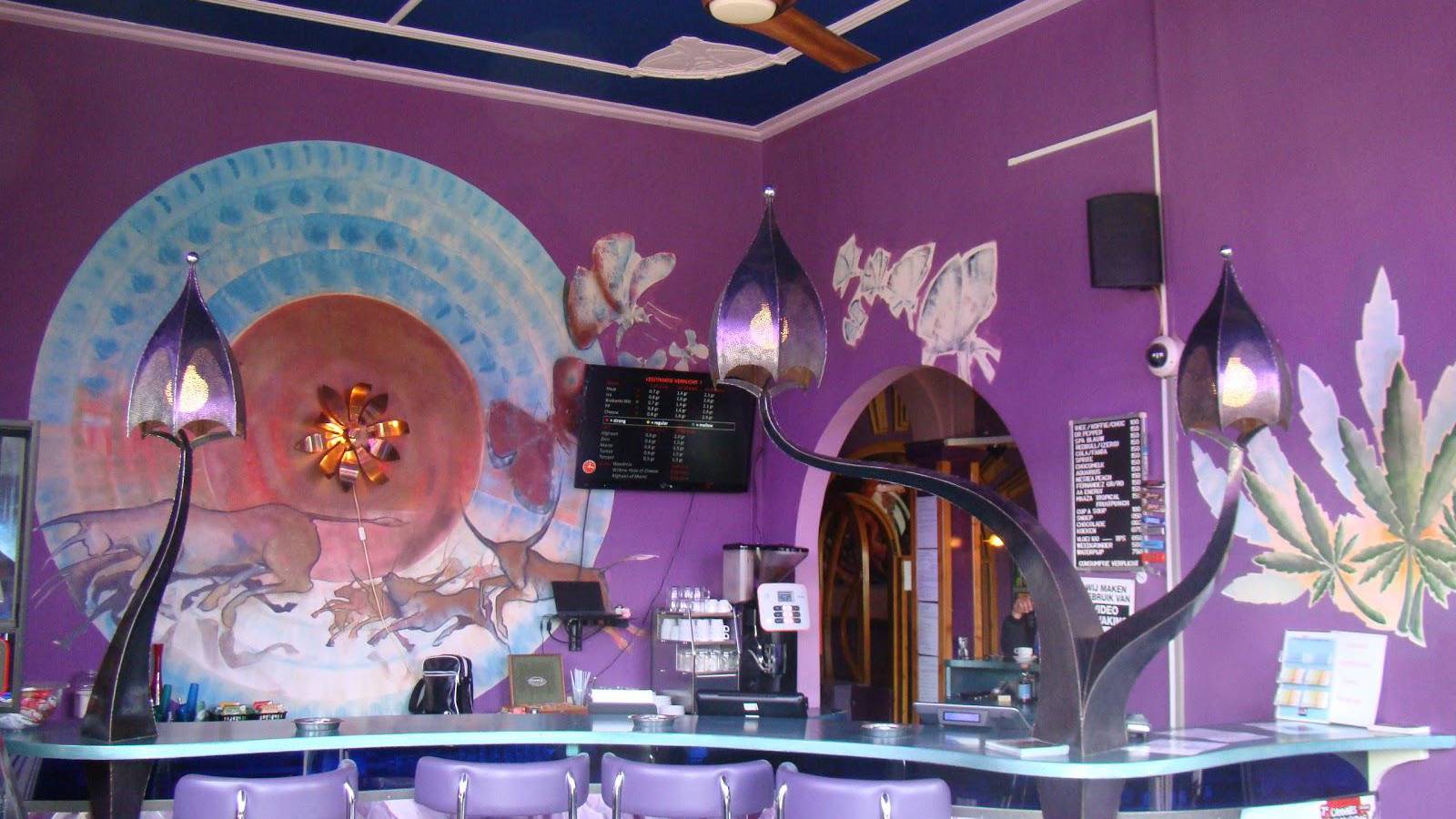 WIZ- Art Rooksalon 5
