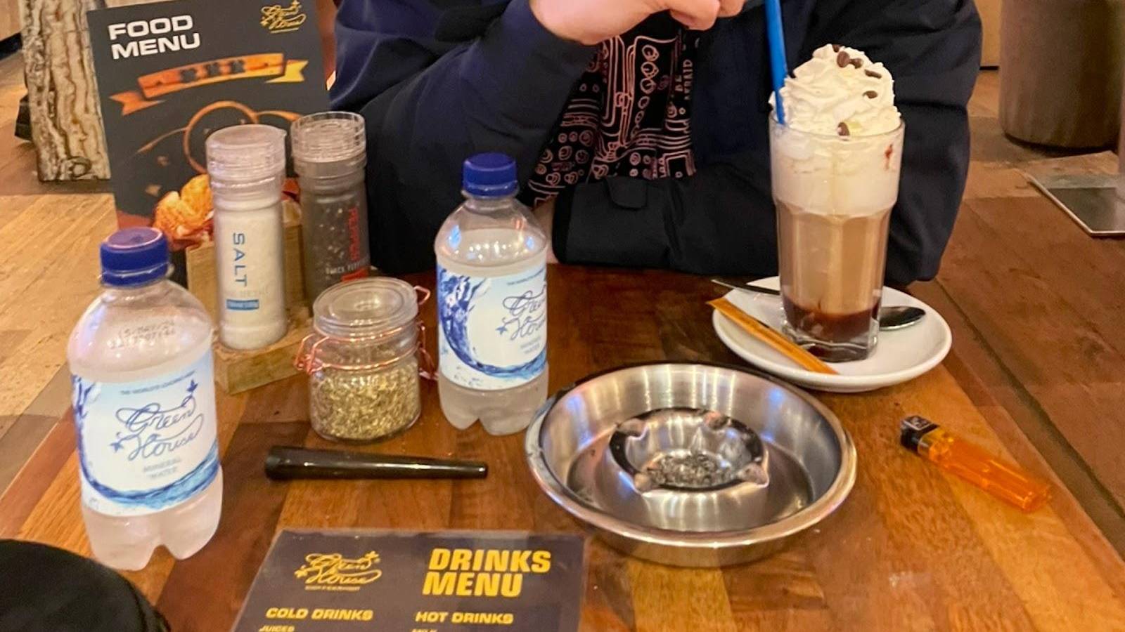 Greenhouse Coffeeshop 4
