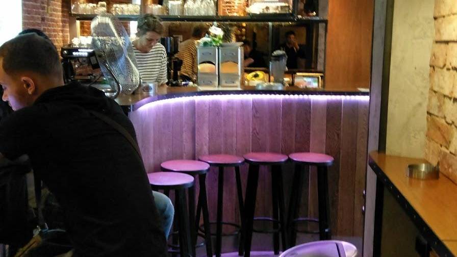 Coffeeshop The Saint 3